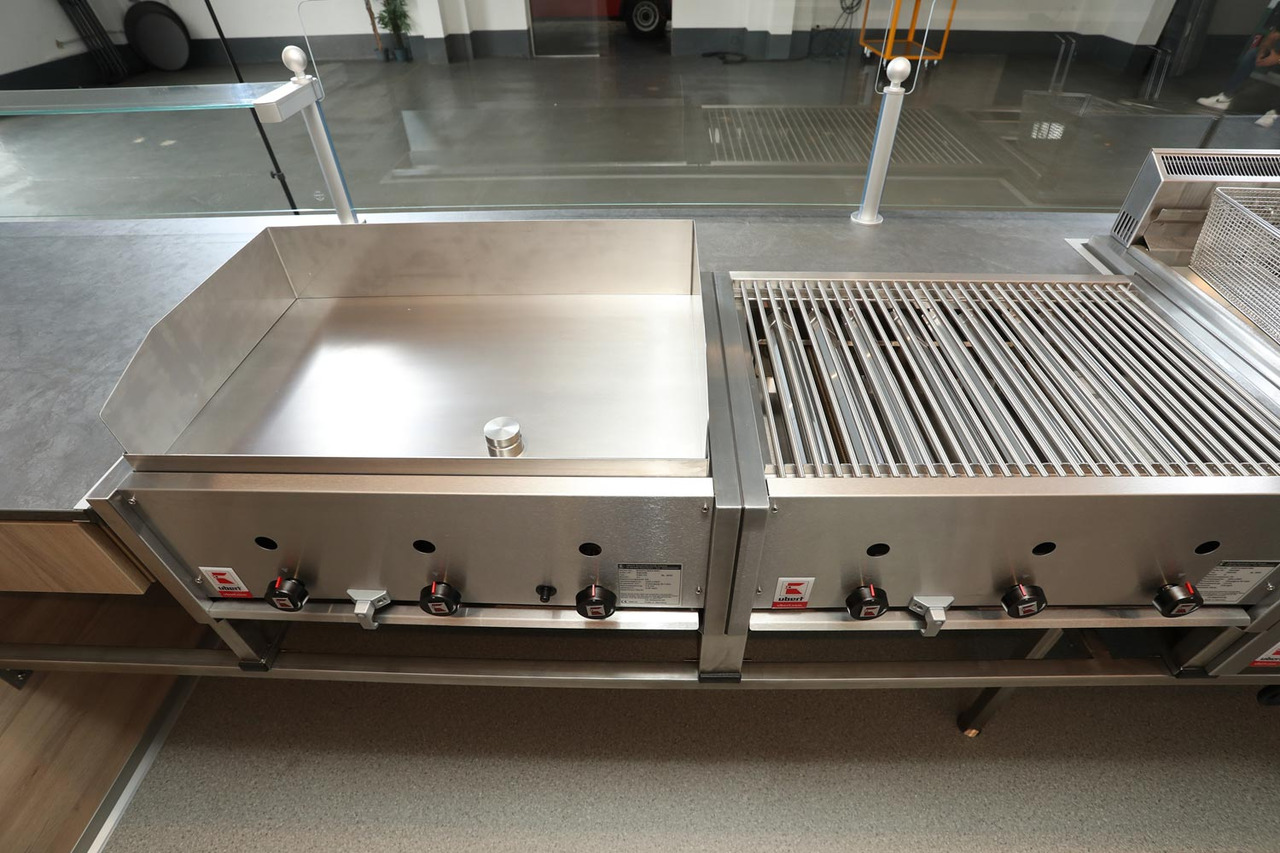 Verkaufsanhänger BORCO HÖHNS - مقطورة بيع ( الأغذية): صورة 5 Verkaufsanhänger BORCO HÖHNS - مقطورة بيع ( الأغذية): صورة 5