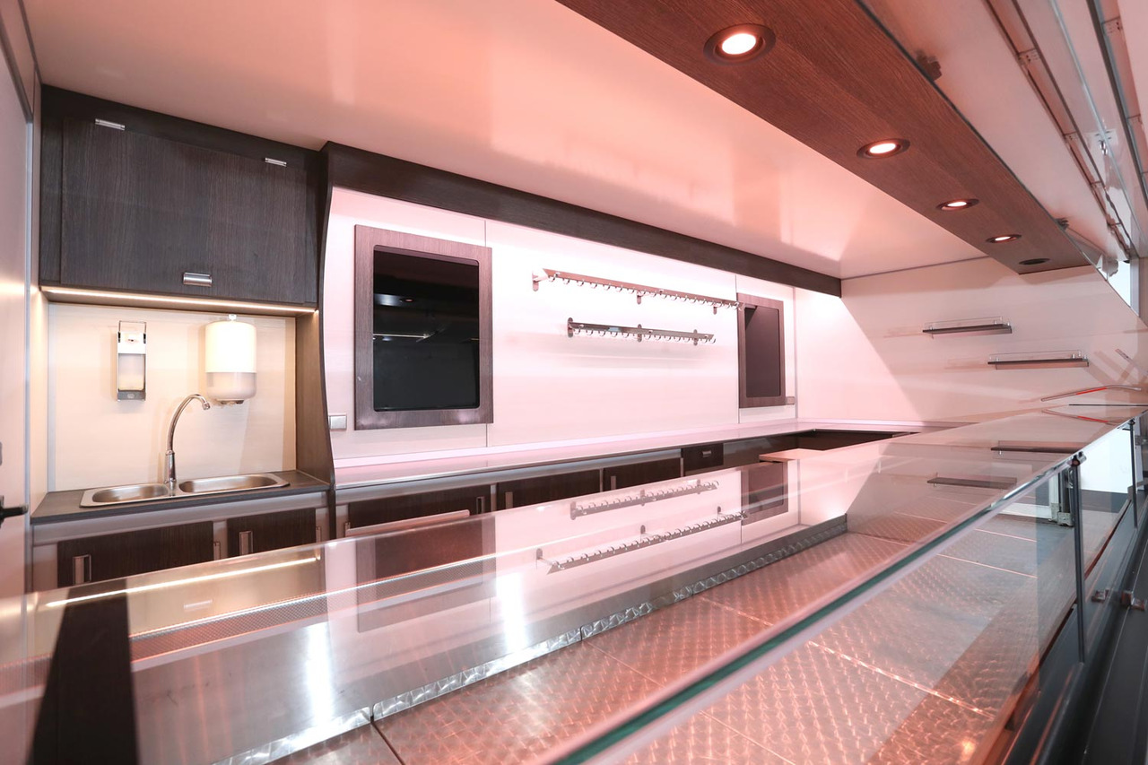 Wochenmarktmobil BORCO HÖHNS - شاحنة بيع الطعام: صورة 5 Wochenmarktmobil BORCO HÖHNS - شاحنة بيع الطعام: صورة 5