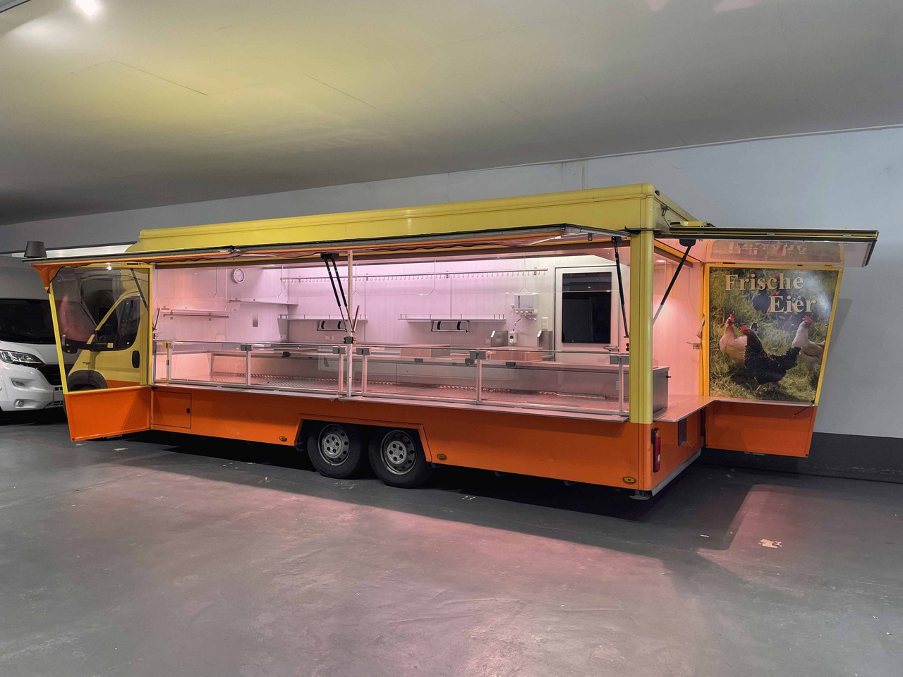Wochenmarktmobil Esselmann - شاحنة بيع الطعام: صورة 1 Wochenmarktmobil Esselmann - شاحنة بيع الطعام: صورة 1