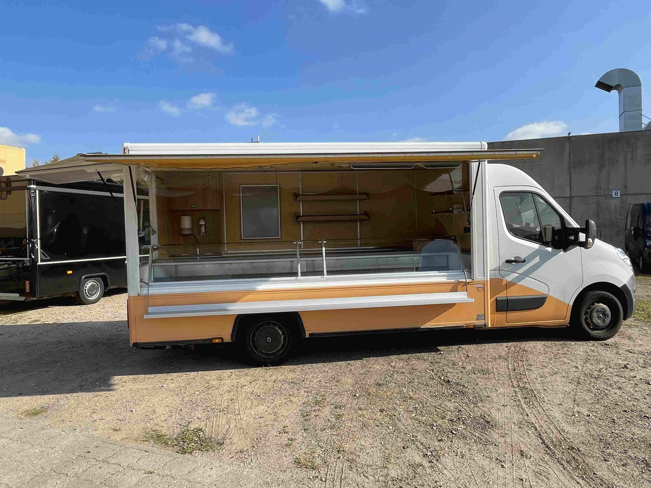 Wochenmarktmobil Seba-Borco-Höhns - شاحنة بيع الطعام: صورة 2 Wochenmarktmobil Seba-Borco-Höhns - شاحنة بيع الطعام: صورة 2
