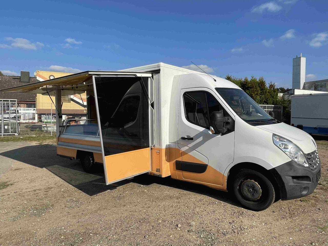 Wochenmarktmobil Seba-Borco-Höhns - شاحنة بيع الطعام: صورة 3 Wochenmarktmobil Seba-Borco-Höhns - شاحنة بيع الطعام: صورة 3
