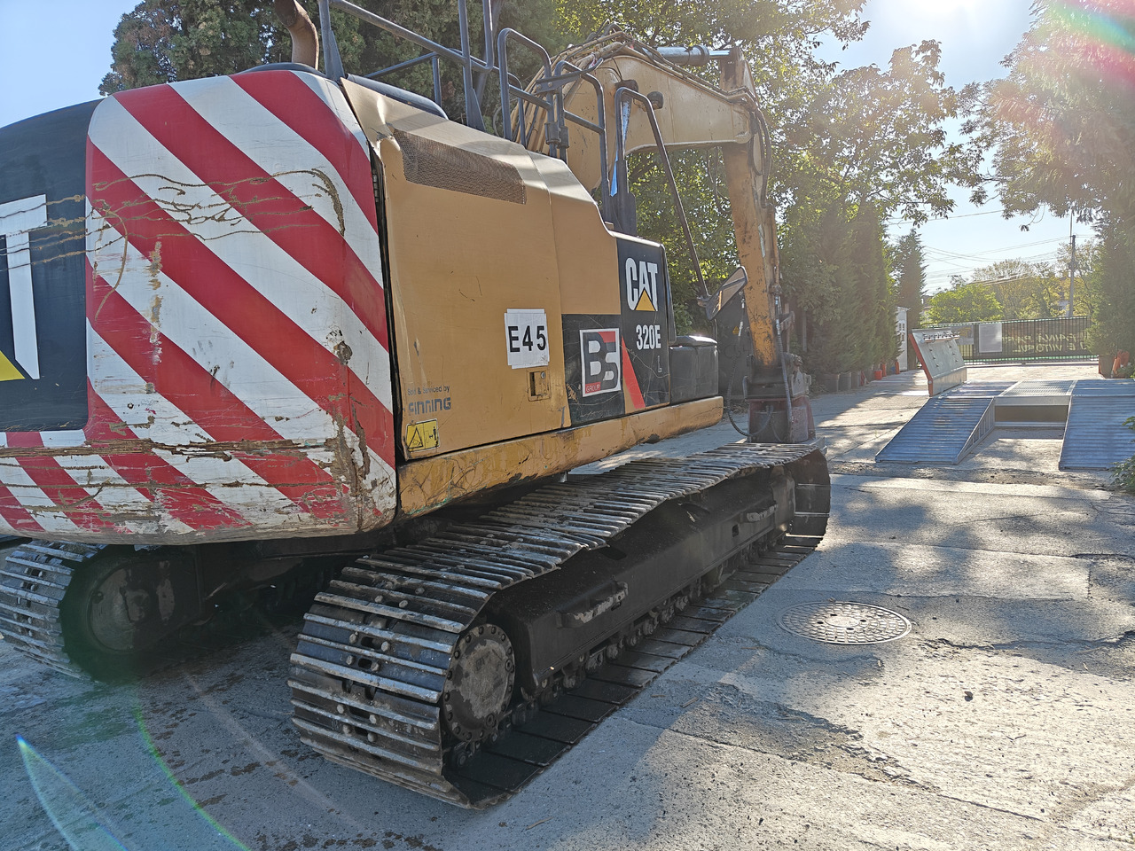 CATERPILLAR 320 EL - حفارة: صورة 1 CATERPILLAR 320 EL - حفارة: صورة 1