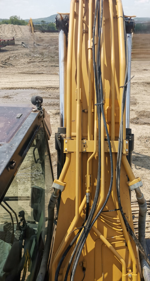 حفار زحاف CATERPILLAR 320 E: صورة 17
