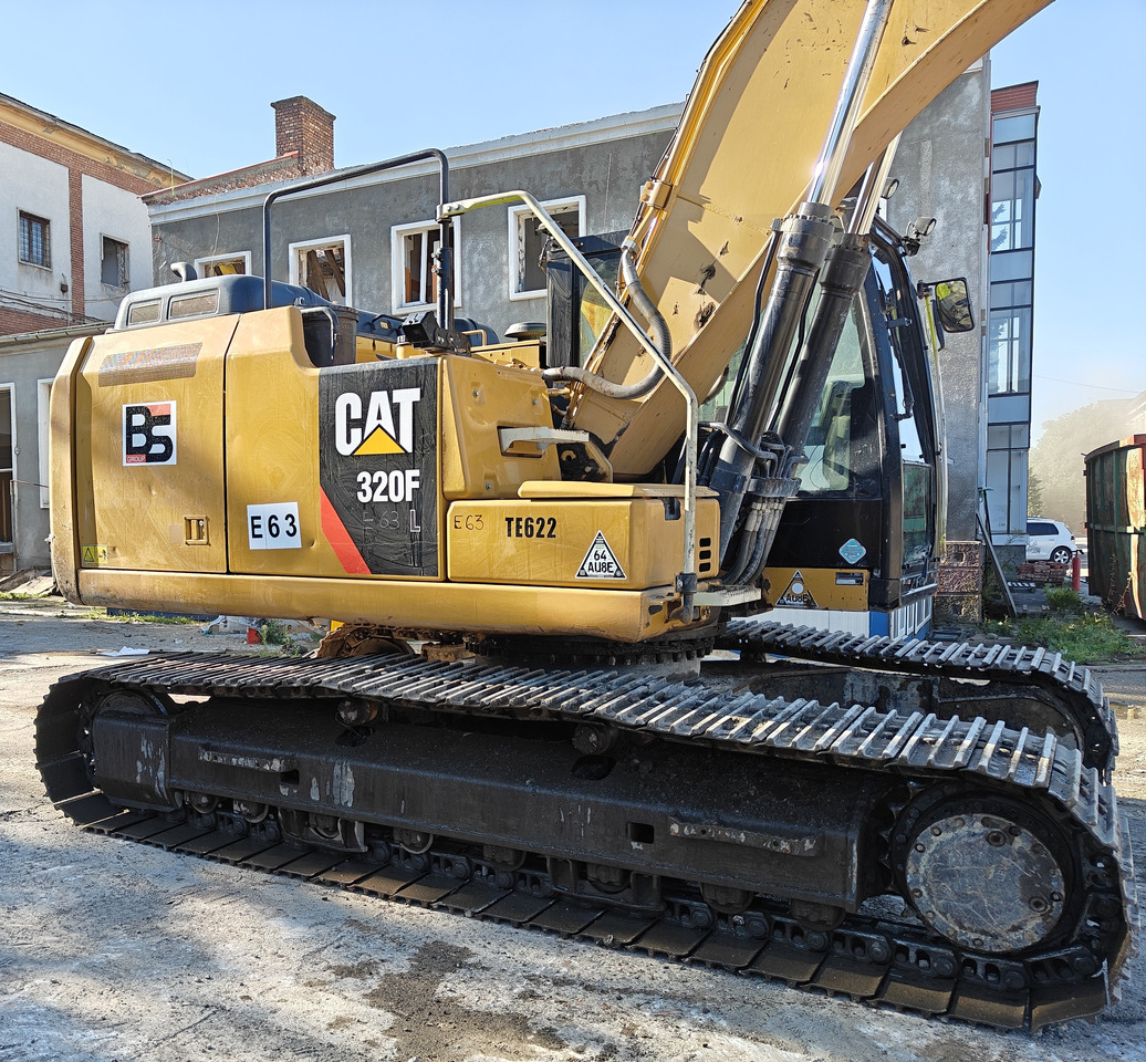 CATERPILLAR 320 F - حفار زحاف: صورة 1 CATERPILLAR 320 F - حفار زحاف: صورة 1
