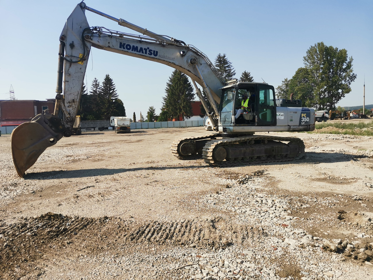 Komatsu PC 350 - حفار زحاف: صورة 1 Komatsu PC 350 - حفار زحاف: صورة 1