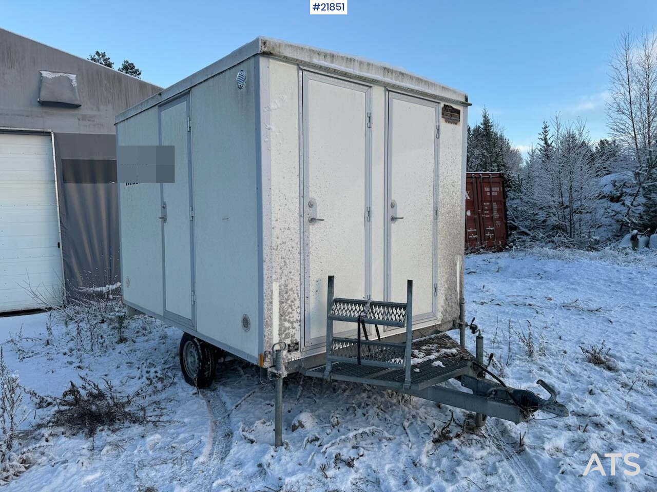 Arbeidsbrakke m/ forbrenningstoalett - حاوية البناء: صورة 1 Arbeidsbrakke m/ forbrenningstoalett - حاوية البناء: صورة 1