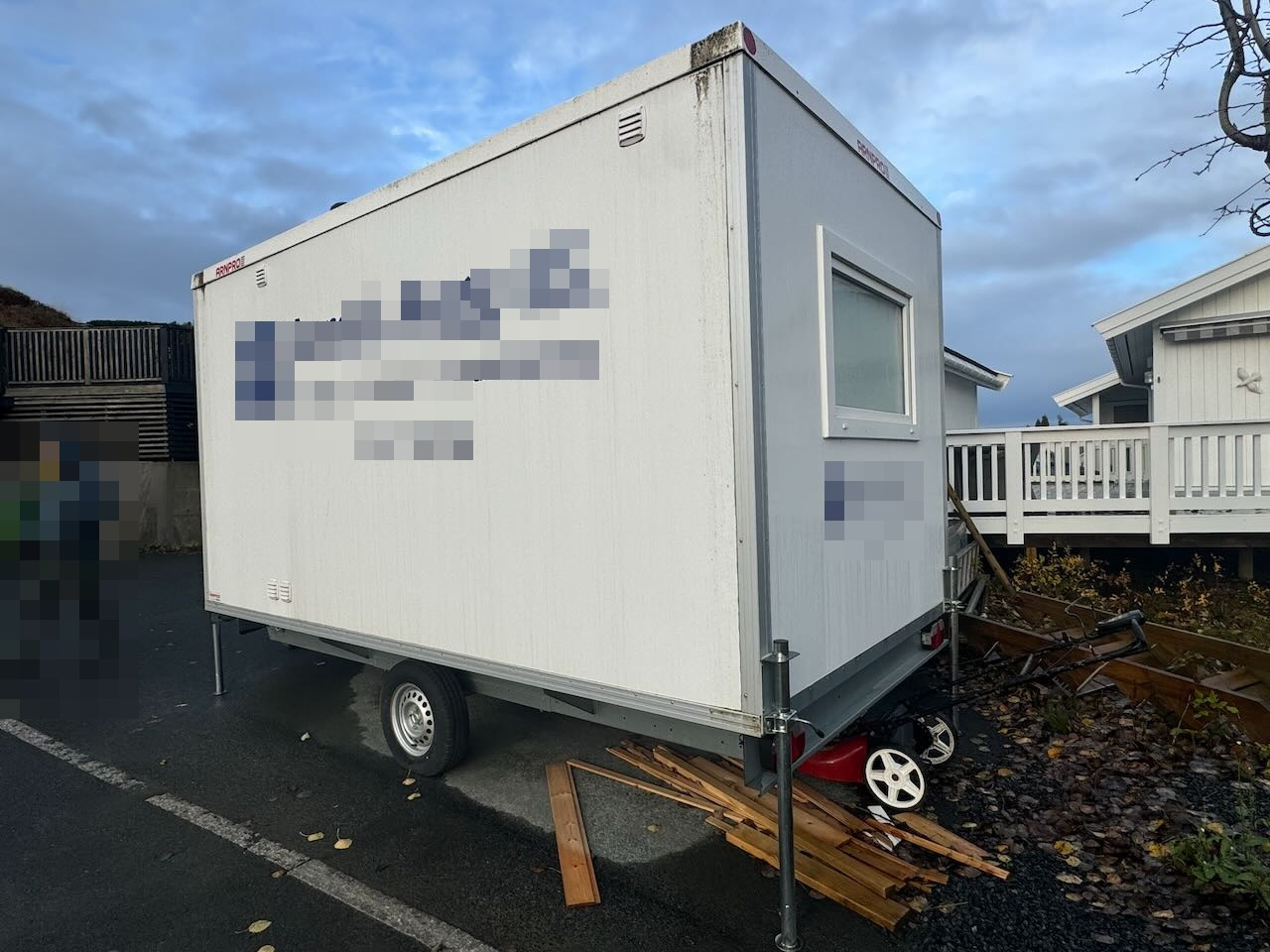 Arnpro Arbeidsbrakke - حاوية البناء, عربة مقطورة: صورة 4 Arnpro Arbeidsbrakke - حاوية البناء, عربة مقطورة: صورة 4