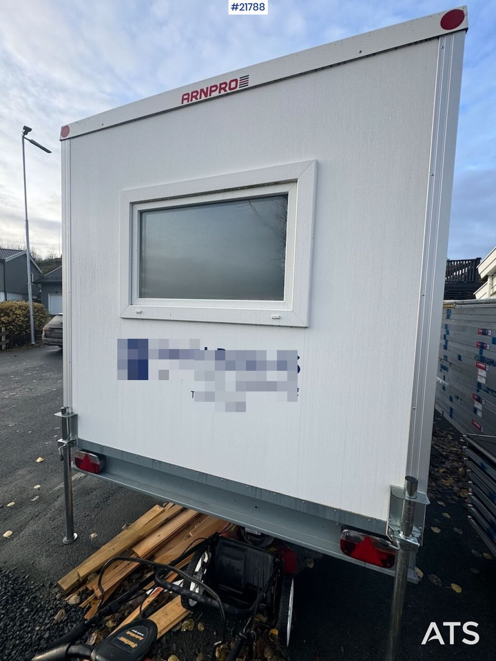 Arnpro Arbeidsbrakke - حاوية البناء, عربة مقطورة: صورة 2 Arnpro Arbeidsbrakke - حاوية البناء, عربة مقطورة: صورة 2