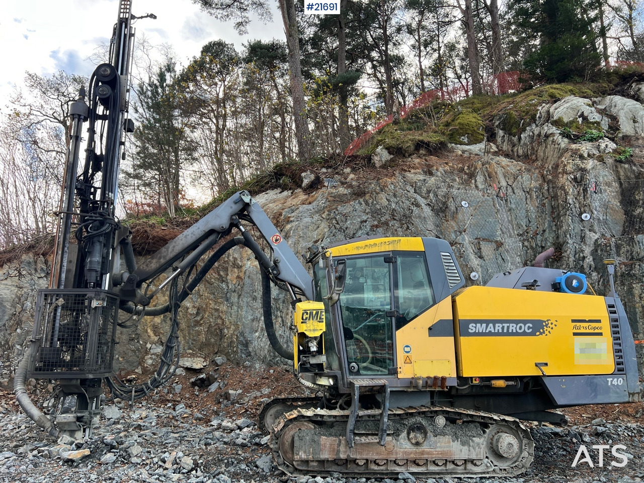 Atlas Copco Flexiroc T40-11 borerigg m/2540 hammer,CME sliper og gps - برج الحفر: صورة 2 Atlas Copco Flexiroc T40-11 borerigg m/2540 hammer,CME sliper og gps - برج الحفر: صورة 2