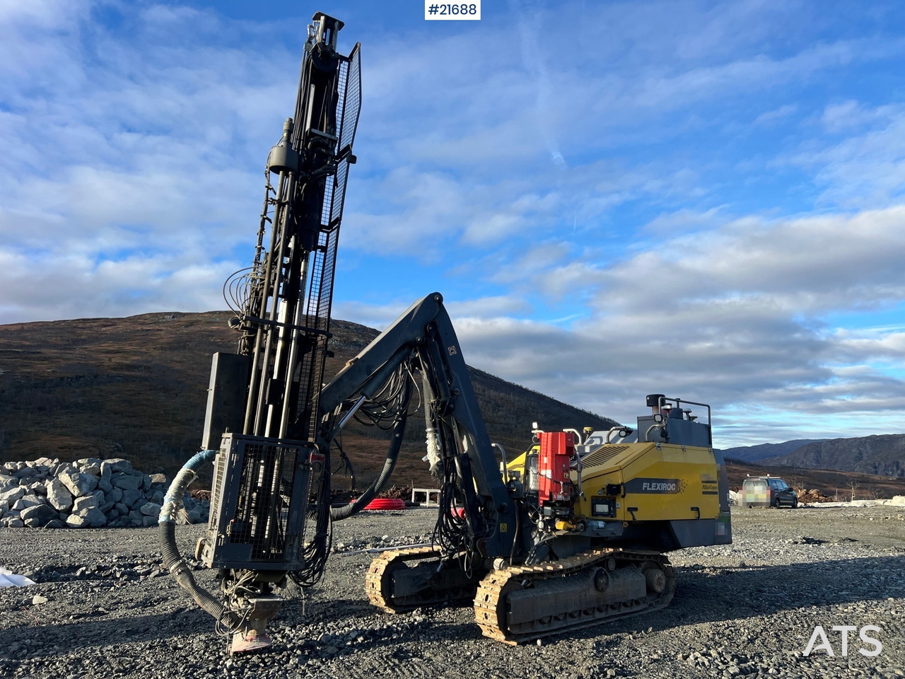 Atlas Copco T35R-01 Borerigg m/ cop 2540 hammer, sliper og Leica gps - برج الحفر: صورة 1 Atlas Copco T35R-01 Borerigg m/ cop 2540 hammer, sliper og Leica gps - برج الحفر: صورة 1