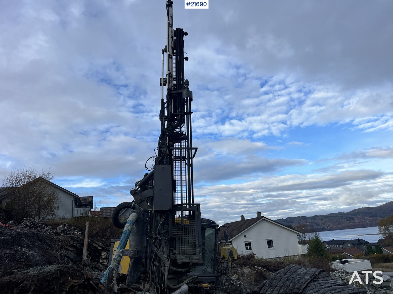 Atlas Copco smartroc T40-11 Borerigg m/ 2560 hammer, CME sliper og Leica gps - برج الحفر: صورة 4 Atlas Copco smartroc T40-11 Borerigg m/ 2560 hammer, CME sliper og Leica gps - برج الحفر: صورة 4