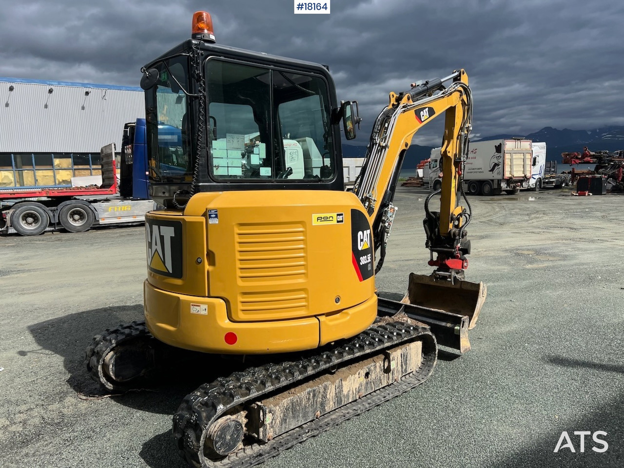 Caterpillar 303.5ECR - حفارة: صورة 5 Caterpillar 303.5ECR - حفارة: صورة 5