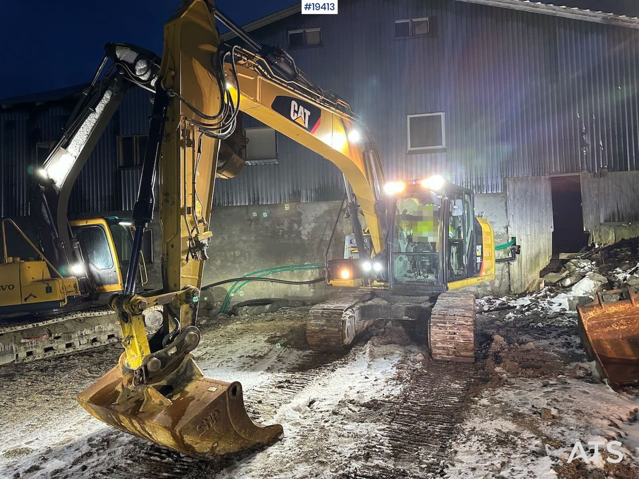 Caterpillar 318EL - حفارة: صورة 1 Caterpillar 318EL - حفارة: صورة 1