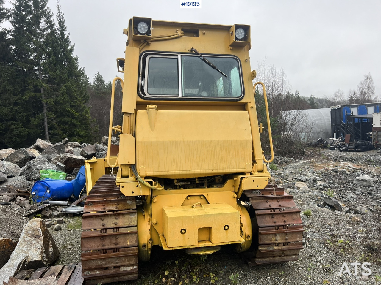 Caterpillar D5B - جرافة: صورة 2 Caterpillar D5B - جرافة: صورة 2
