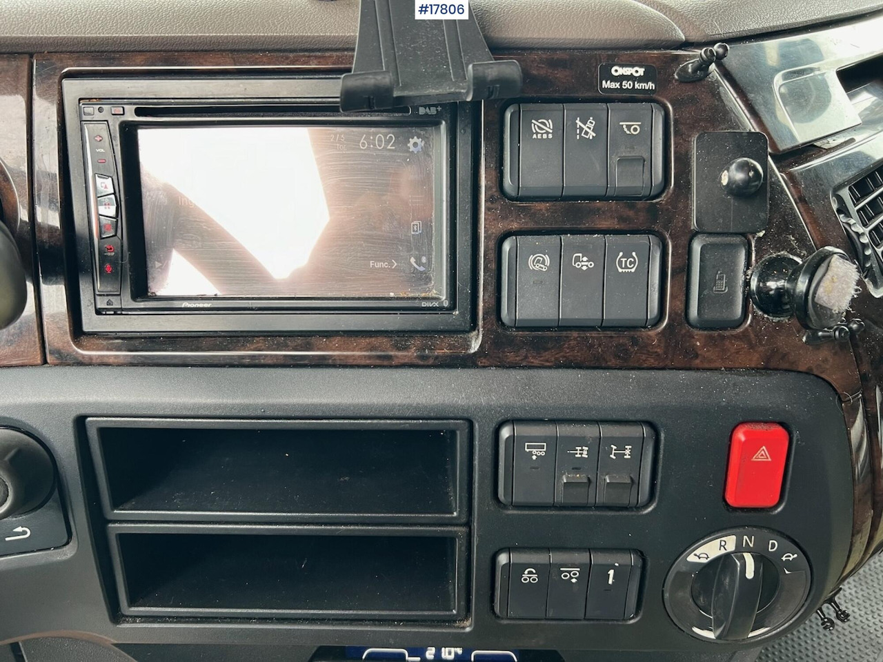 وحدة جر DAF XF 530: صورة 22