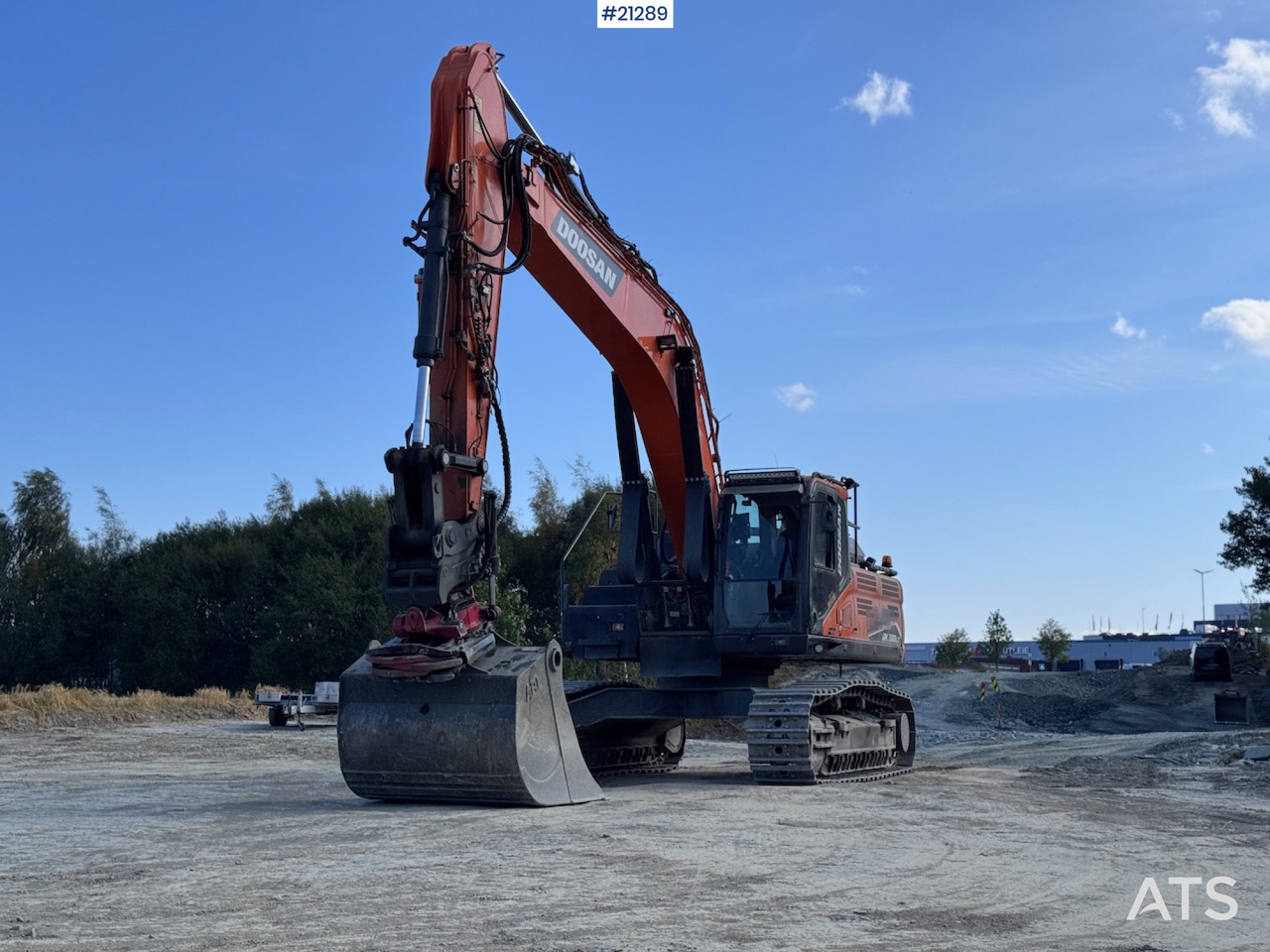 Doosan DX-300LC7 - HDHW - GPS - - حفار زحاف: صورة 3 Doosan DX-300LC7 - HDHW - GPS - - حفار زحاف: صورة 3