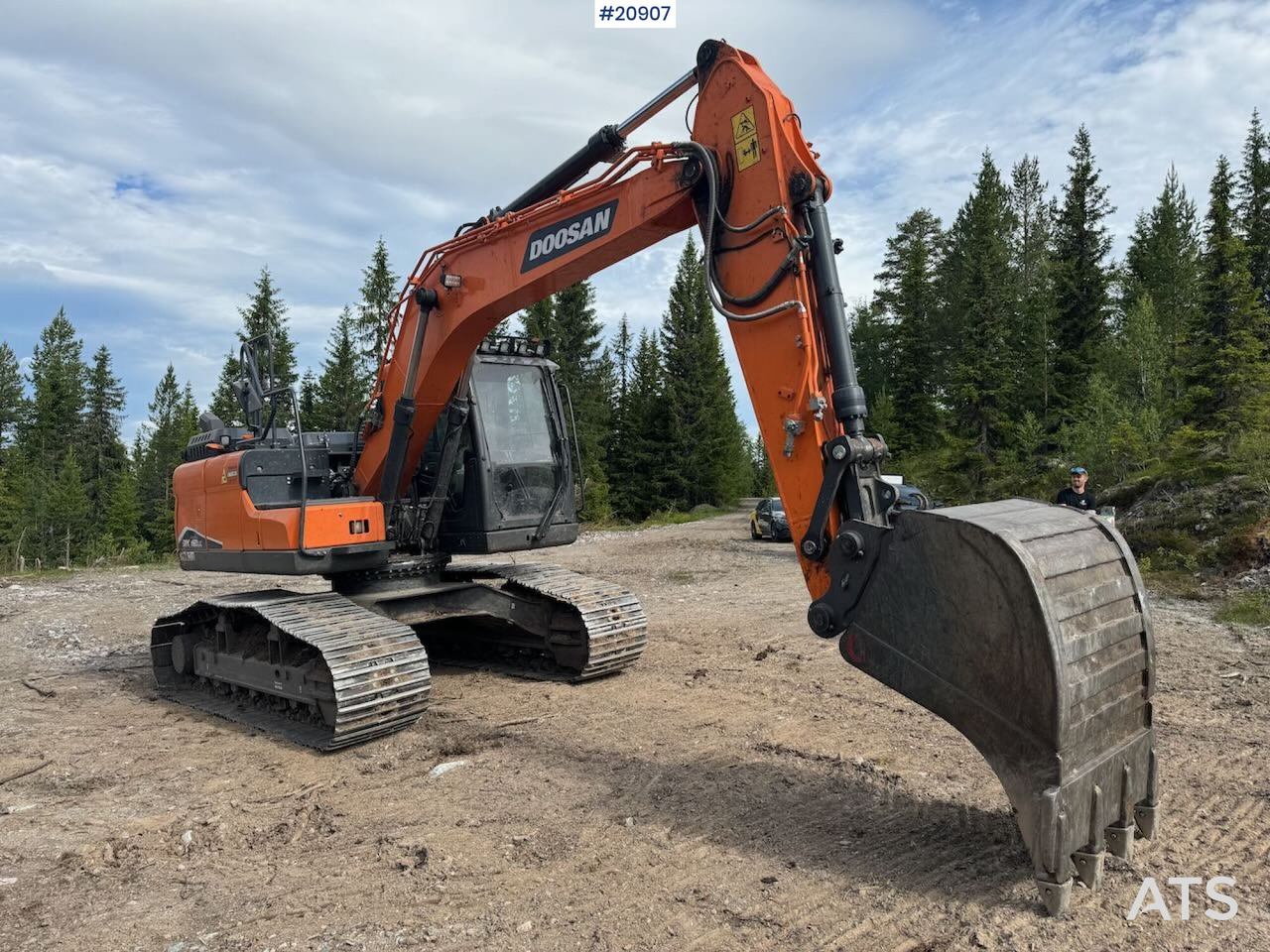 Doosan DX160LC Beltegraver – Rotortilt og 2 skuffer - حفار زحاف: صورة 4 Doosan DX160LC Beltegraver – Rotortilt og 2 skuffer - حفار زحاف: صورة 4