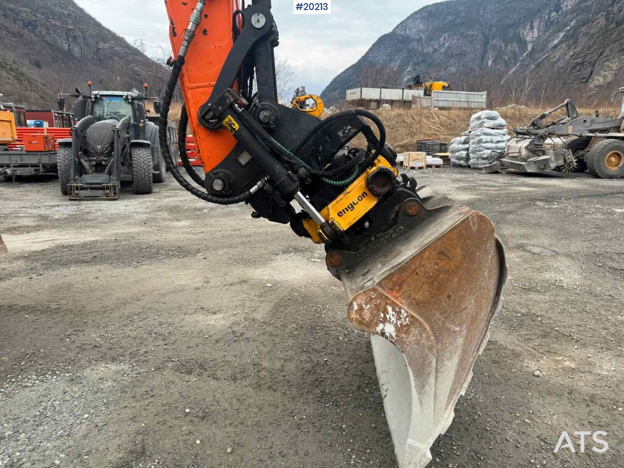 اللودر بعجل Doosan DX165W-5: صورة 18
