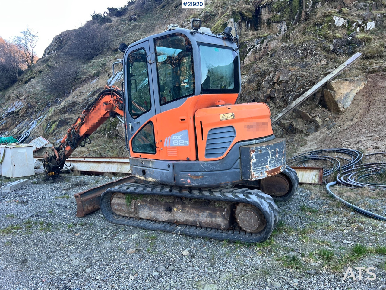 Doosan DX62R-3 gravemaskin m/ rototilt, pusseskuffe og graveskuffe - حفار زحاف: صورة 4 Doosan DX62R-3 gravemaskin m/ rototilt, pusseskuffe og graveskuffe - حفار زحاف: صورة 4