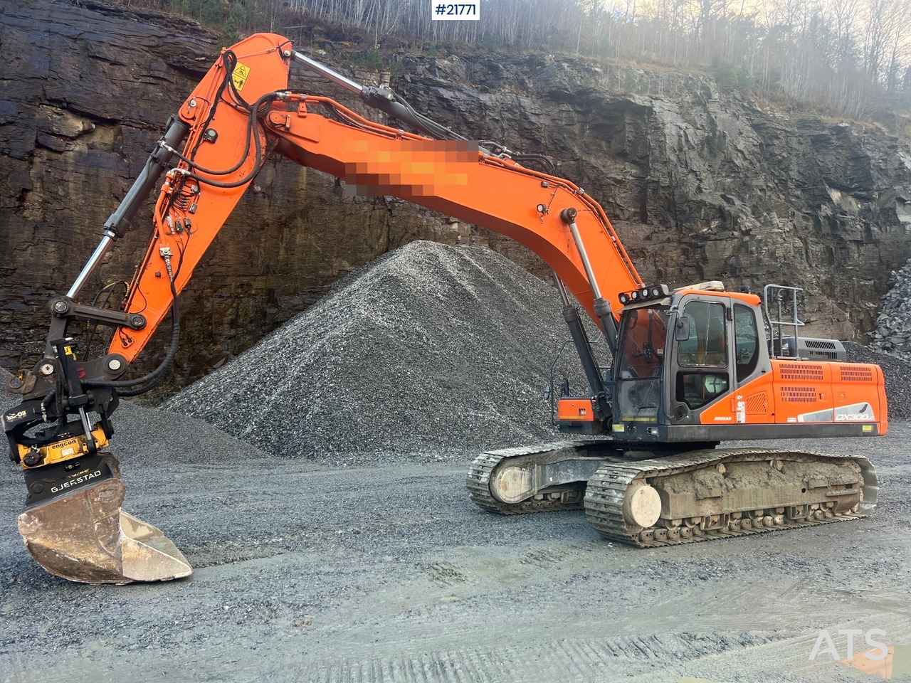 Doosan Dx300lc-5 Gravemaskin m/ rototilt og pusseskuffe - حفارة: صورة 1 Doosan Dx300lc-5 Gravemaskin m/ rototilt og pusseskuffe - حفارة: صورة 1