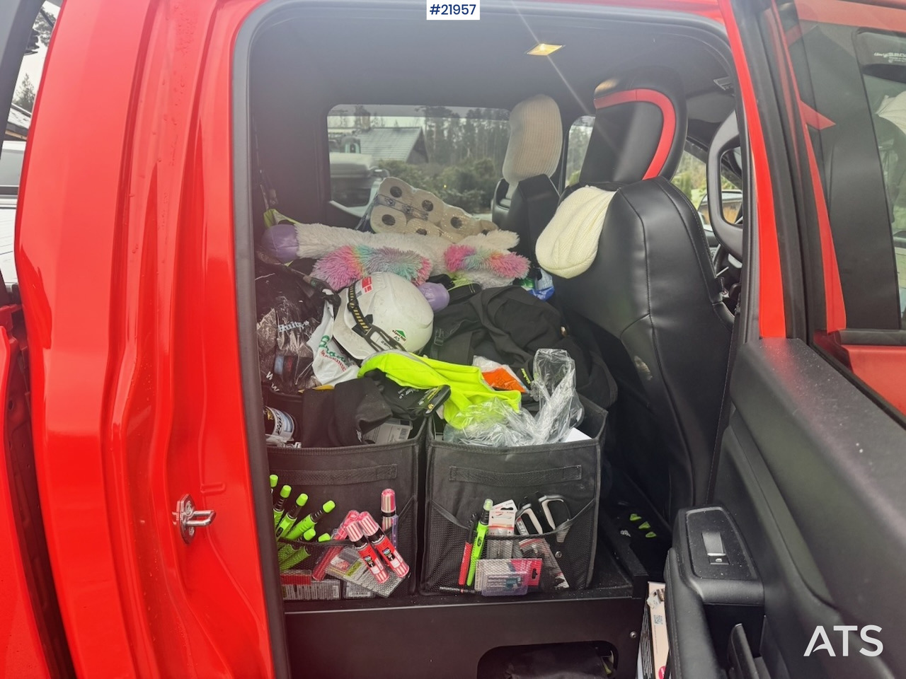 سيارة Ford Ranger Raptor: صورة 14