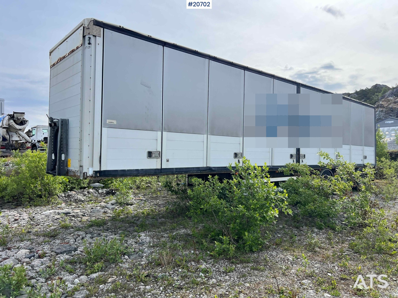 HRD 3 akslet kapelltralle rep.objekt m/ full sideåpning - نصف مقطورة صندوق مغلق: صورة 2 HRD 3 akslet kapelltralle rep.objekt m/ full sideåpning - نصف مقطورة صندوق مغلق: صورة 2