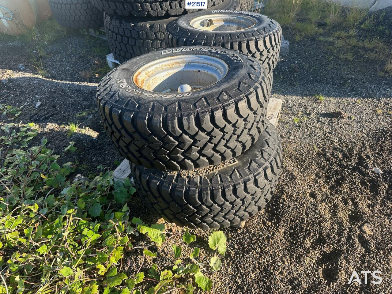 Hankook Dynapro MT dekk til wille hjullaster - إطارات - آلات البناء: صورة 2 Hankook Dynapro MT dekk til wille hjullaster - إطارات - آلات البناء: صورة 2