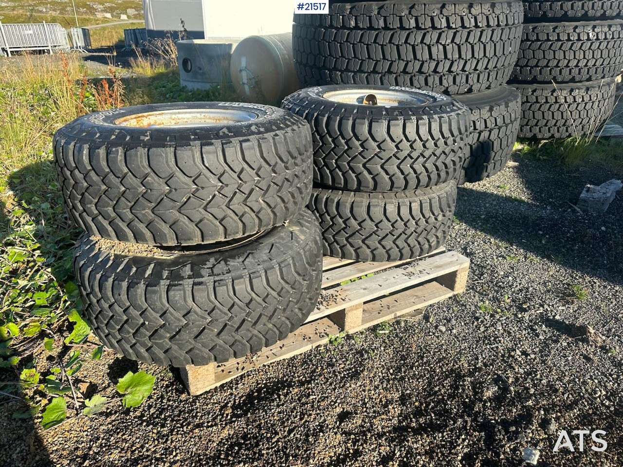 Hankook Dynapro MT dekk til wille hjullaster - إطارات - آلات البناء: صورة 3 Hankook Dynapro MT dekk til wille hjullaster - إطارات - آلات البناء: صورة 3