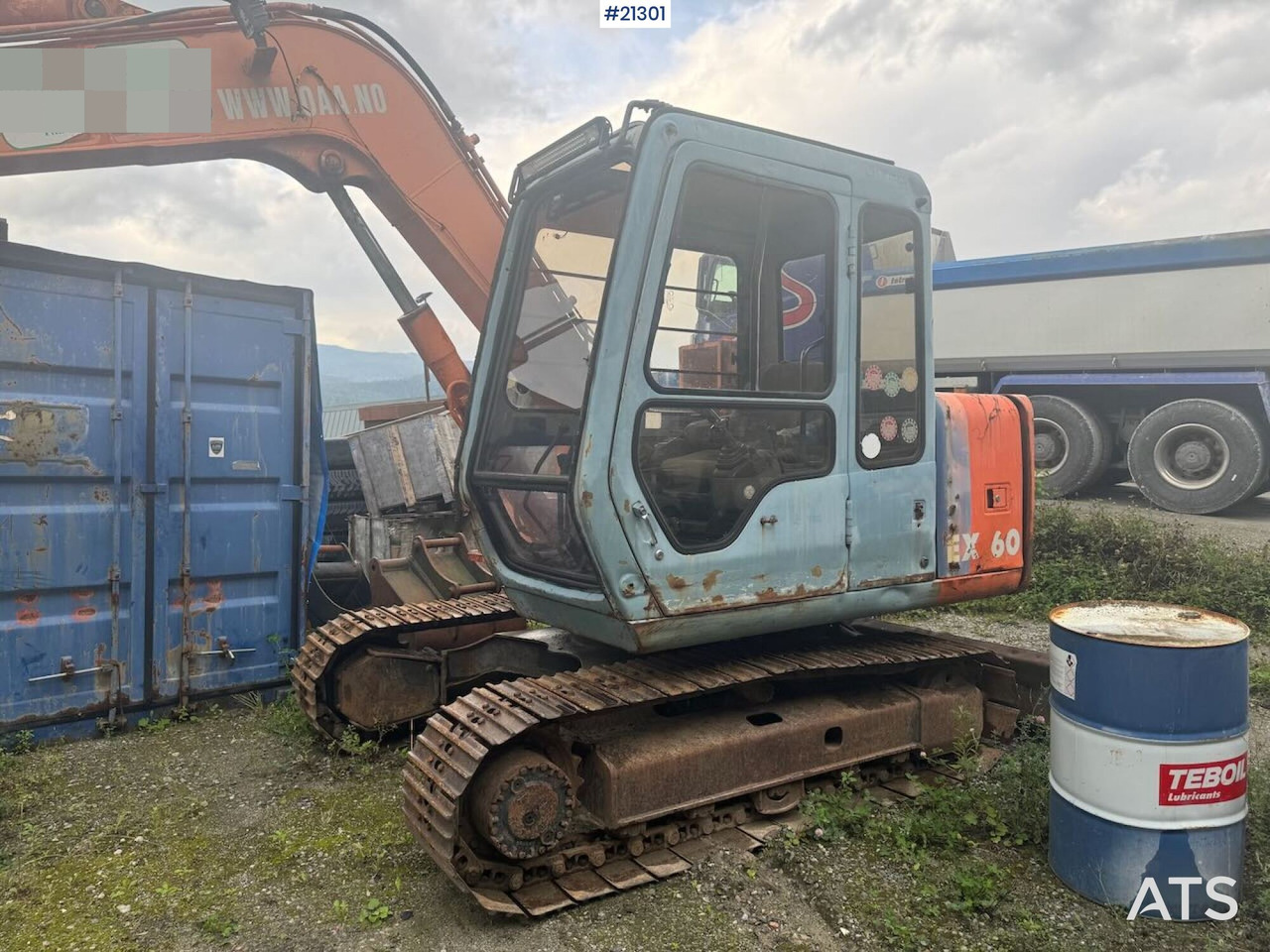 Hitachi EX60 - حفار زحاف: صورة 3 Hitachi EX60 - حفار زحاف: صورة 3
