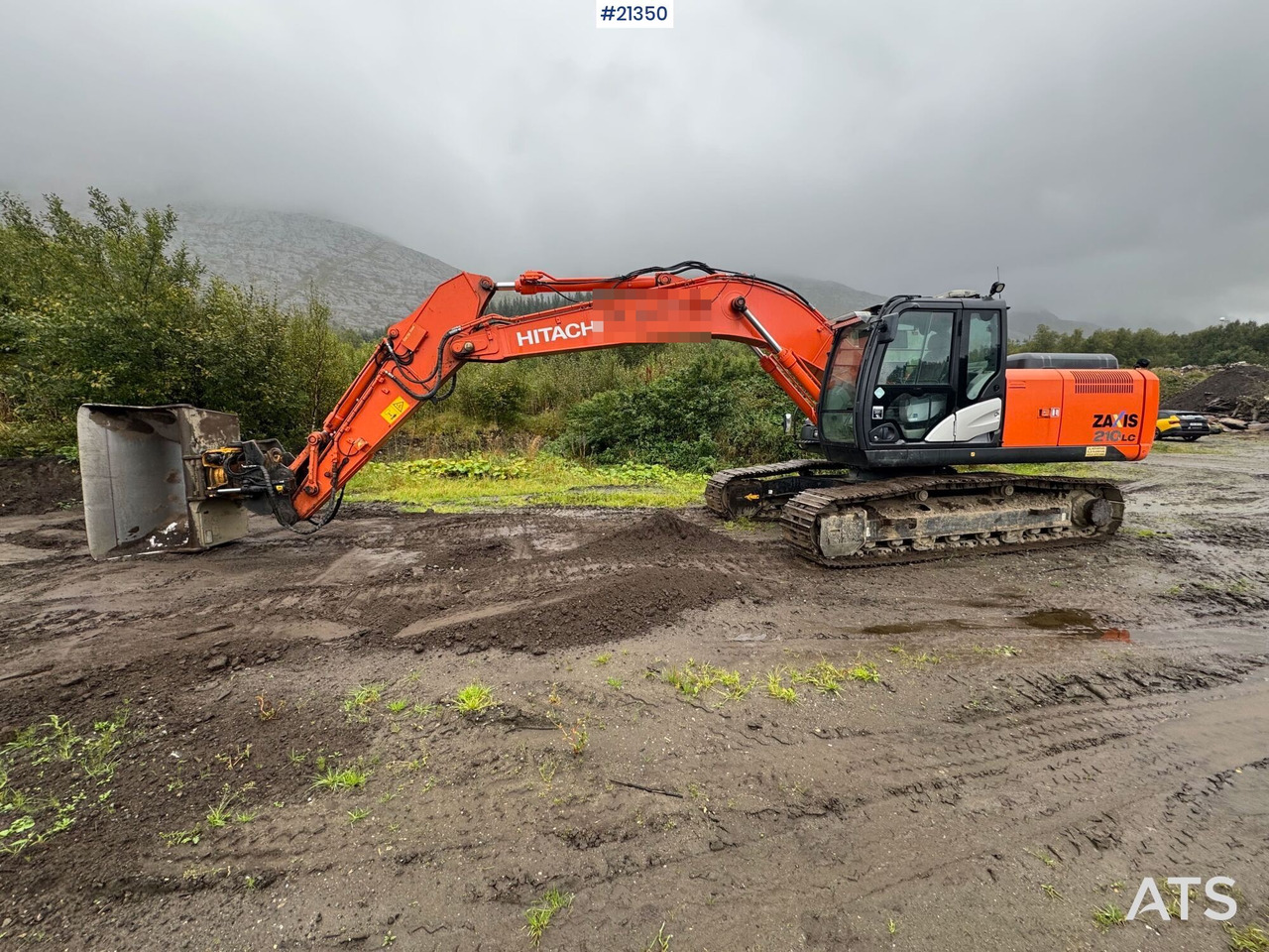 Hitachi ZX210LC - حفارة: صورة 3 Hitachi ZX210LC - حفارة: صورة 3