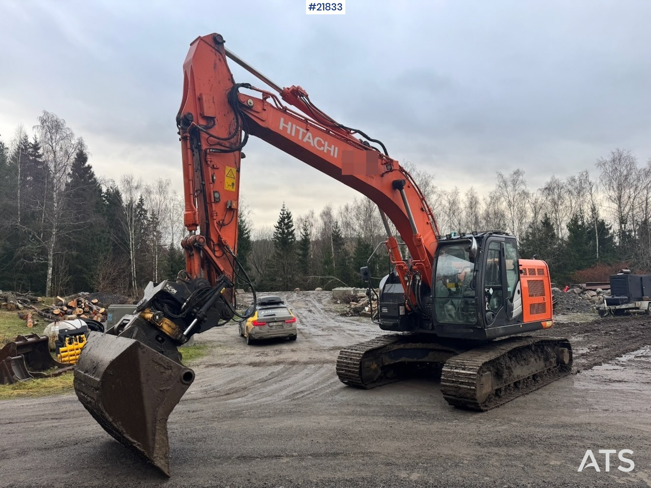 Hitachi ZX225USRLC-6 Beltegraver m/ Rototilt, 2 skuffer og Easy Dig. SE VIDEO - حفار زحاف: صورة 1 Hitachi ZX225USRLC-6 Beltegraver m/ Rototilt, 2 skuffer og Easy Dig. SE VIDEO - حفار زحاف: صورة 1