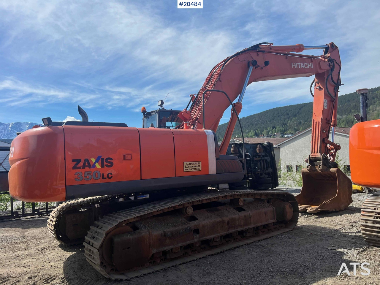 Hitachi ZX350LC-3 - حفارة: صورة 5 Hitachi ZX350LC-3 - حفارة: صورة 5