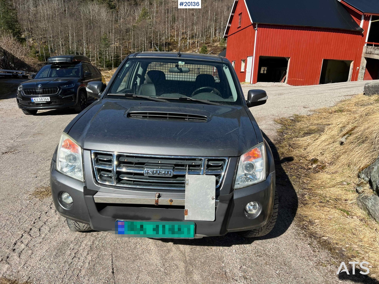 Isuzu dmax - شاحنة البيك أب: صورة 4 Isuzu dmax - شاحنة البيك أب: صورة 4