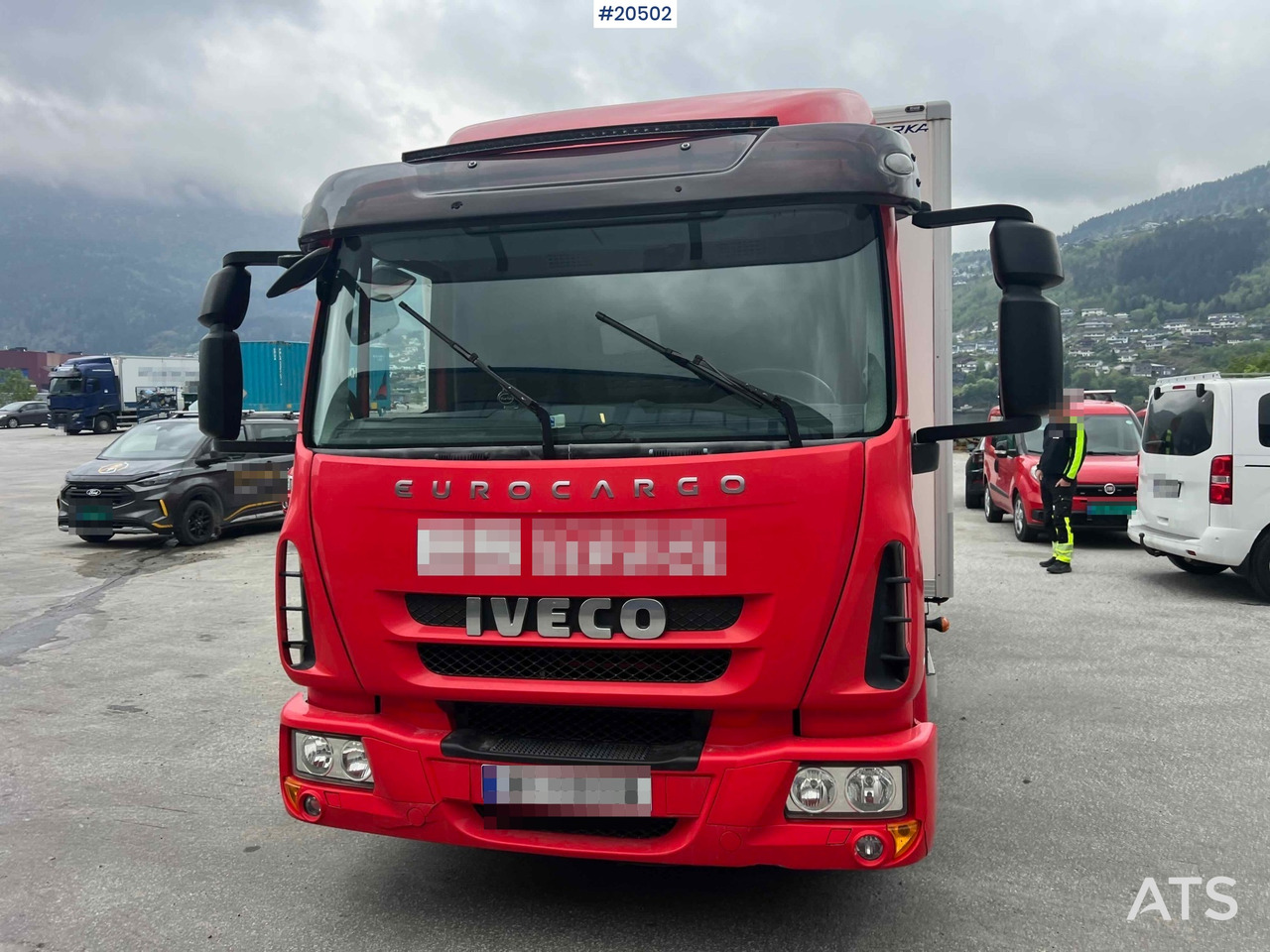 Iveco Eurocargo 75E18 - شاحنة مقفلة: صورة 3 Iveco Eurocargo 75E18 - شاحنة مقفلة: صورة 3