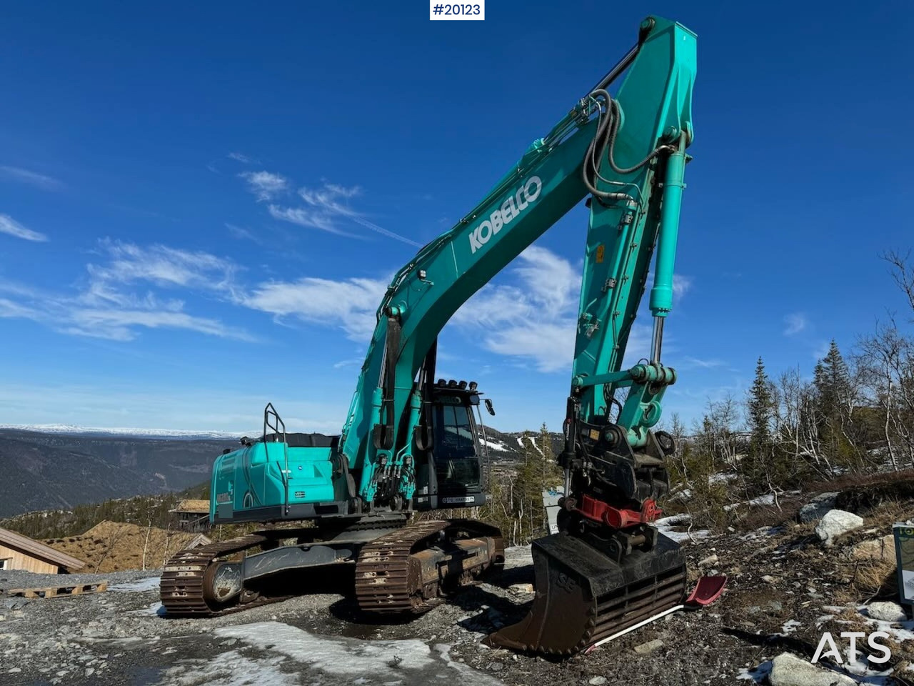 Kobelco SK260LC-10 - حفارة: صورة 3 Kobelco SK260LC-10 - حفارة: صورة 3