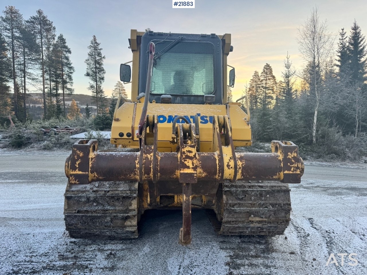 Komatsu D65 PX-15 - جرافة: صورة 5 Komatsu D65 PX-15 - جرافة: صورة 5