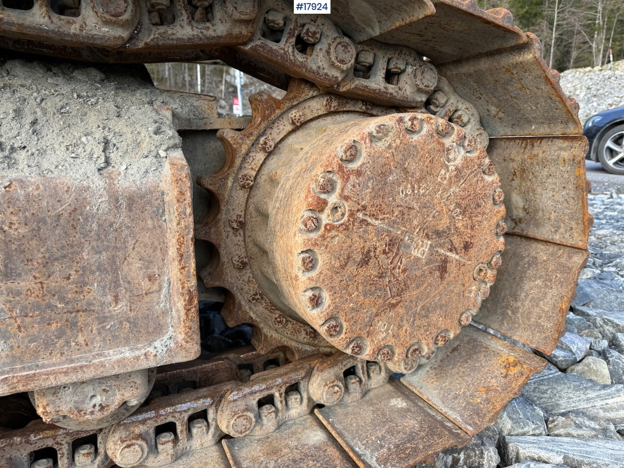 حفارة Komatsu PC240LC-10: صورة 21