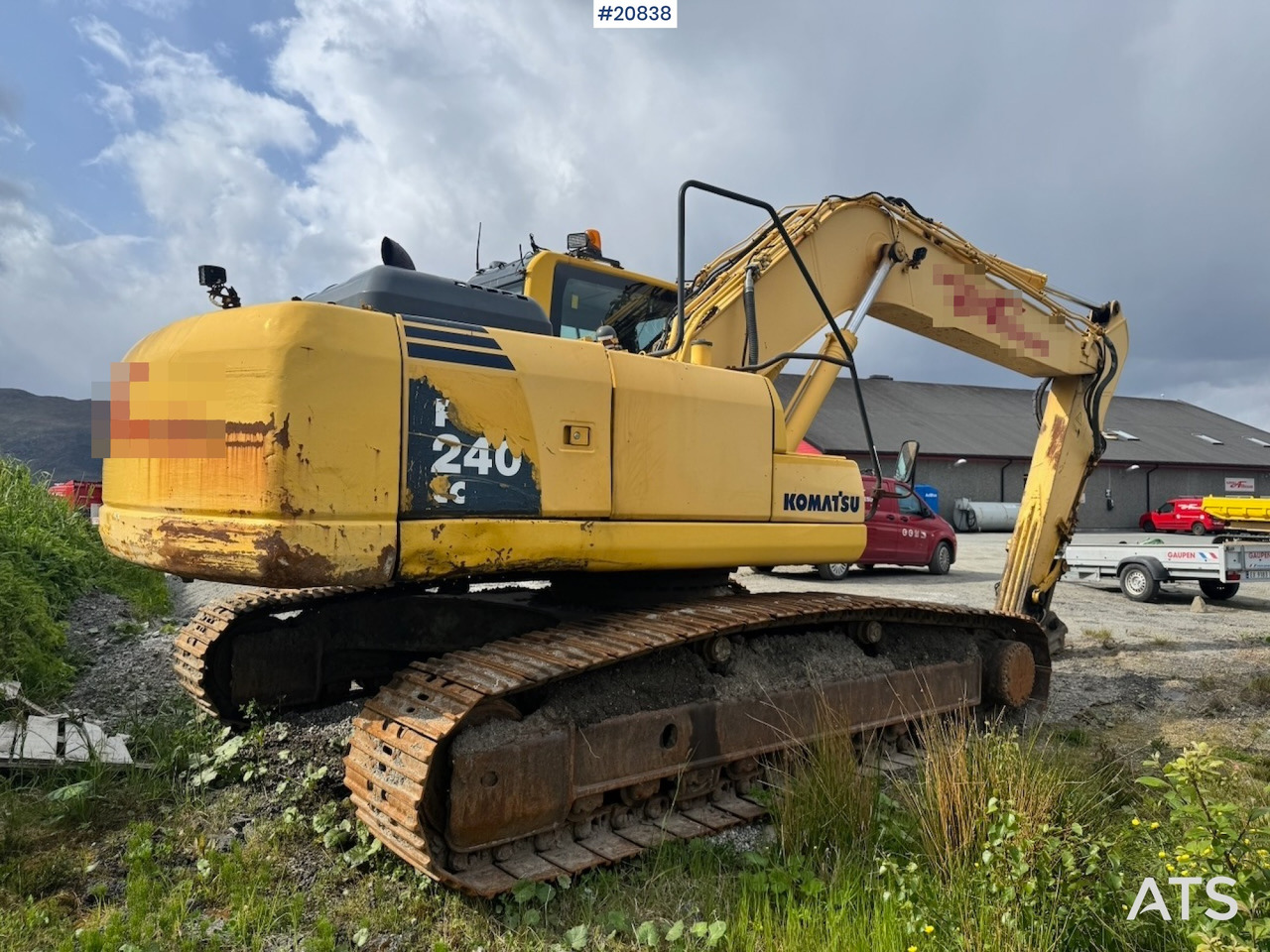 Komatsu PC240LC-8 - حفار زحاف: صورة 5 Komatsu PC240LC-8 - حفار زحاف: صورة 5
