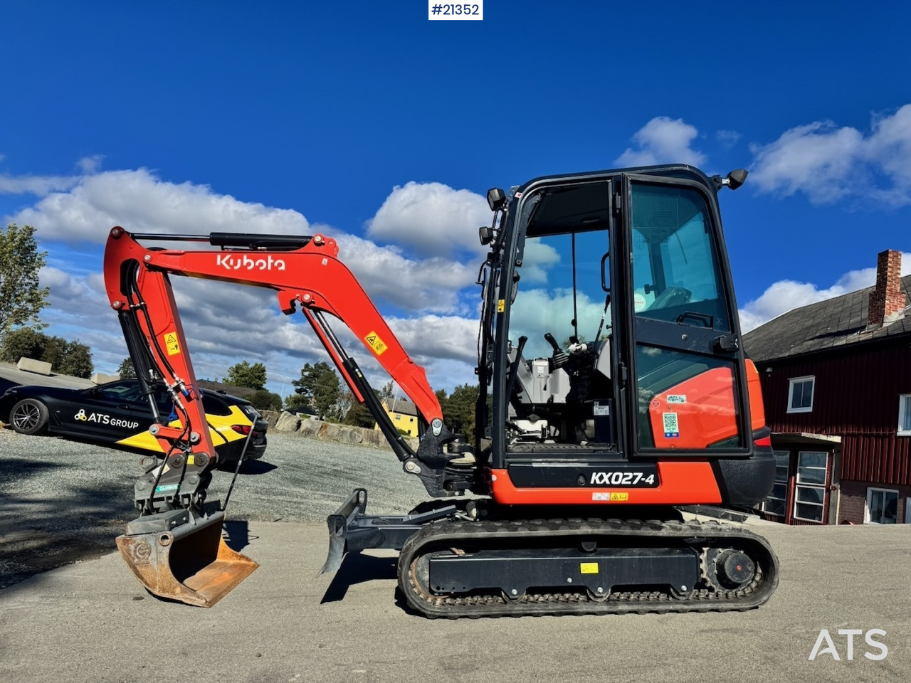 Kubota KX027-4 - حفارة مُصَّغرة: صورة 1 Kubota KX027-4 - حفارة مُصَّغرة: صورة 1
