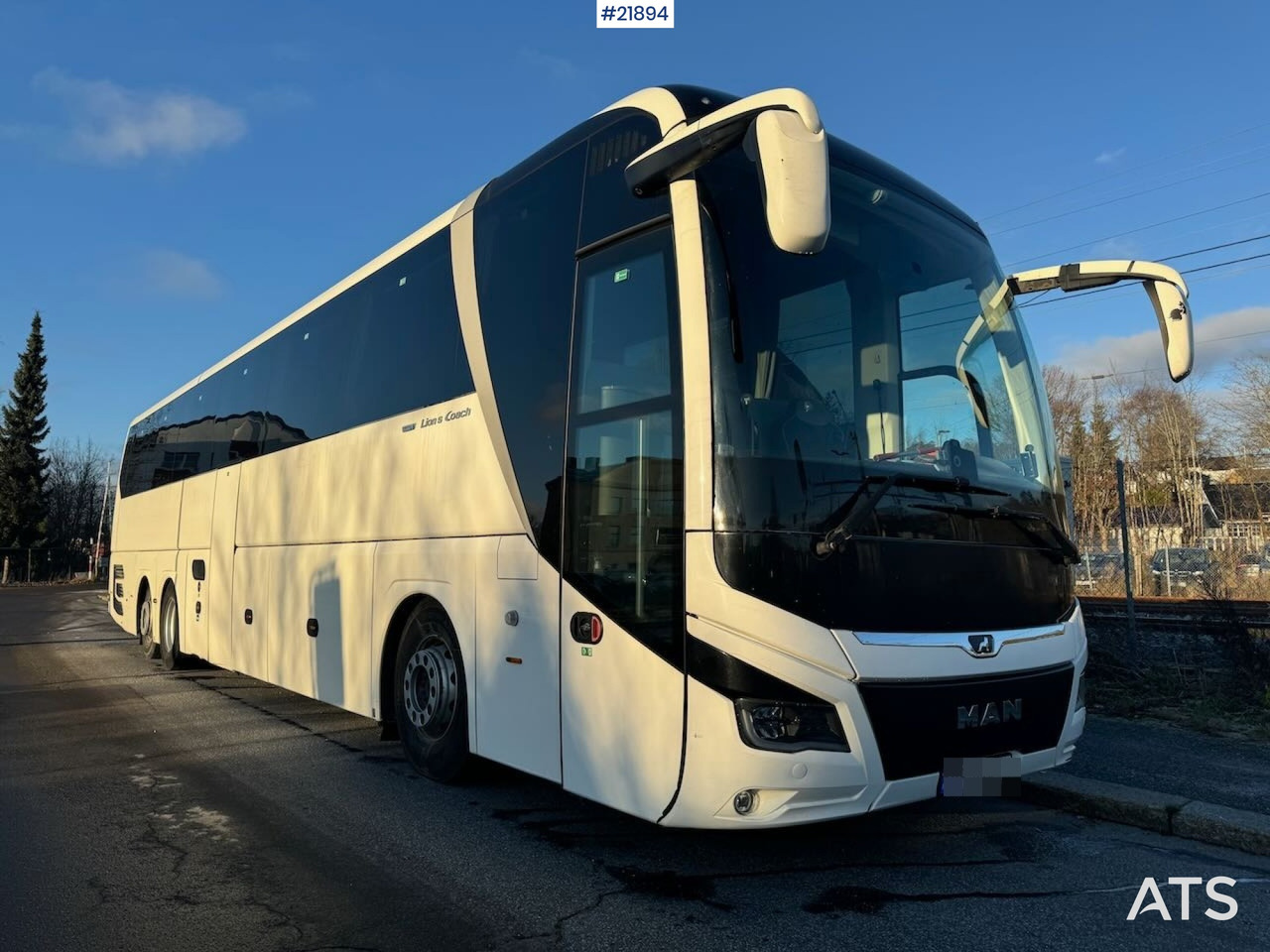 MAN Lion´s Coach 6x2 Turbuss. 63 seter. SE VIDEO - مركبة كوتش: صورة 3 MAN Lion´s Coach 6x2 Turbuss. 63 seter. SE VIDEO - مركبة كوتش: صورة 3
