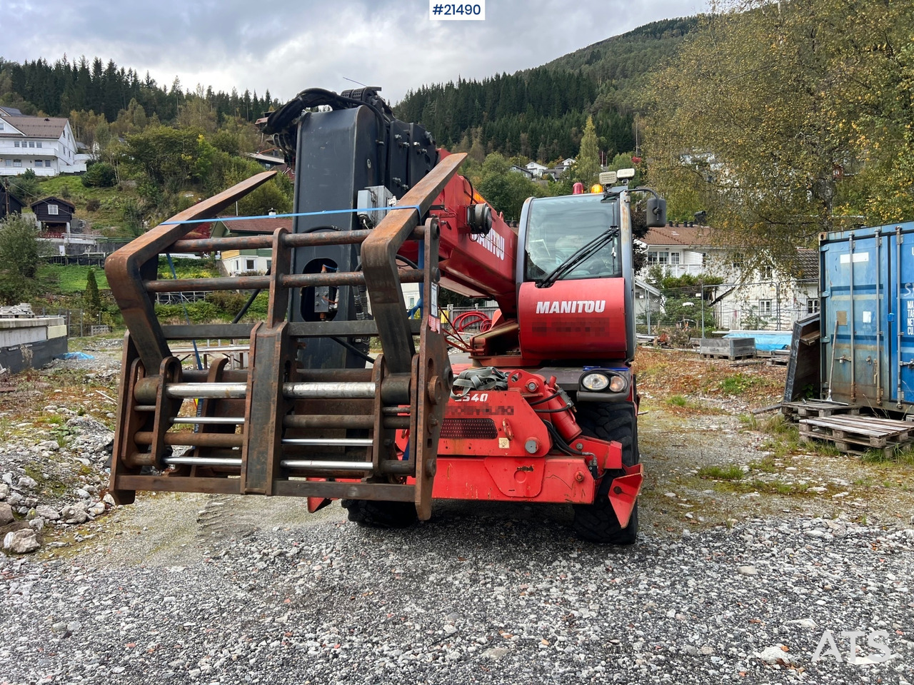 Manitou MRT2540 m/ radiostyring, mannskapskorg, 2 sett pallegafler, jibb med vinsj (1.5 tonn) - رافعة تلسكوبية: صورة 2 Manitou MRT2540 m/ radiostyring, mannskapskorg, 2 sett pallegafler, jibb med vinsj (1.5 tonn) - رافعة تلسكوبية: صورة 2