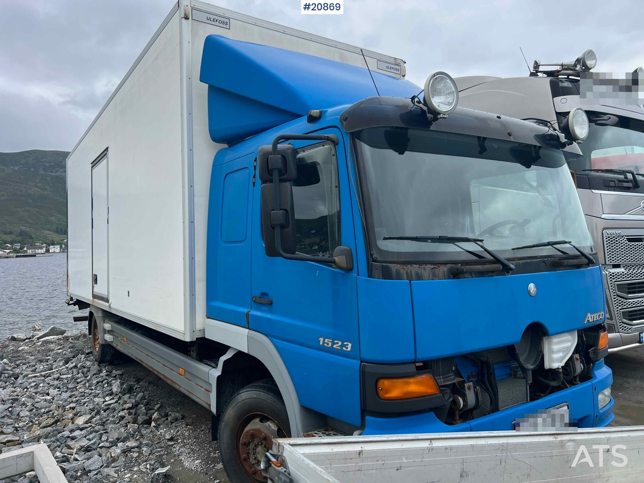 Mercedes 1523 4x2 skapbil m/ full sideåpning og lift Rep.objekt - شاحنة مقفلة: صورة 4 Mercedes 1523 4x2 skapbil m/ full sideåpning og lift Rep.objekt - شاحنة مقفلة: صورة 4