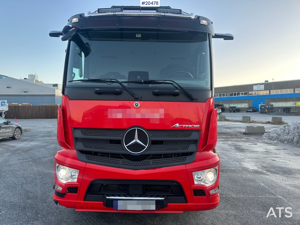Mercedes 2021 - شاحنة النفايات: صورة 3 Mercedes 2021 - شاحنة النفايات: صورة 3