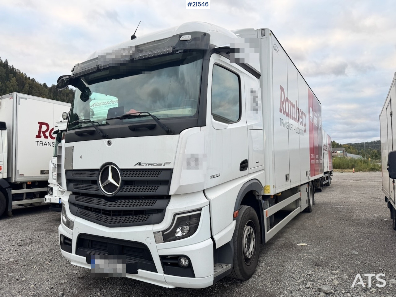 شاحنة مقفلة Mercedes Actros 1833: صورة 8 شاحنة مقفلة Mercedes Actros 1833: صورة 8