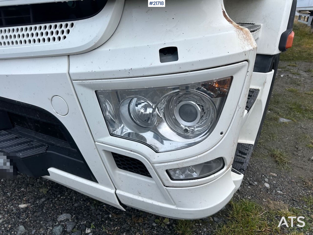 شاحنة مقفلة Mercedes Actros 1835 skapbil m/ Full sideåpning, aggregat, lift og 2 sett dekk: صورة 16