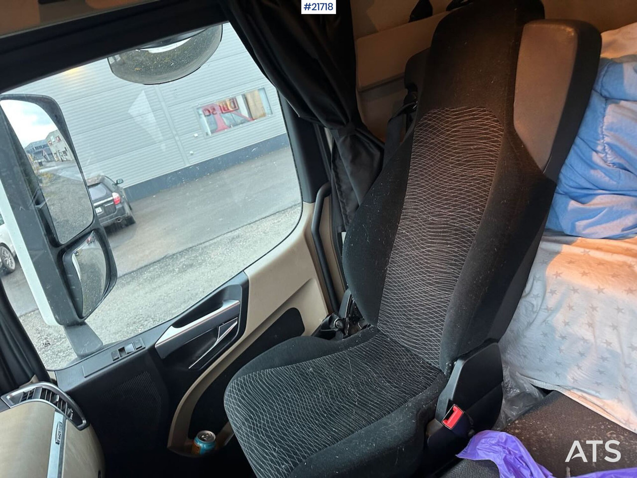 شاحنة مقفلة Mercedes Actros 1835 skapbil m/ Full sideåpning, aggregat, lift og 2 sett dekk: صورة 21