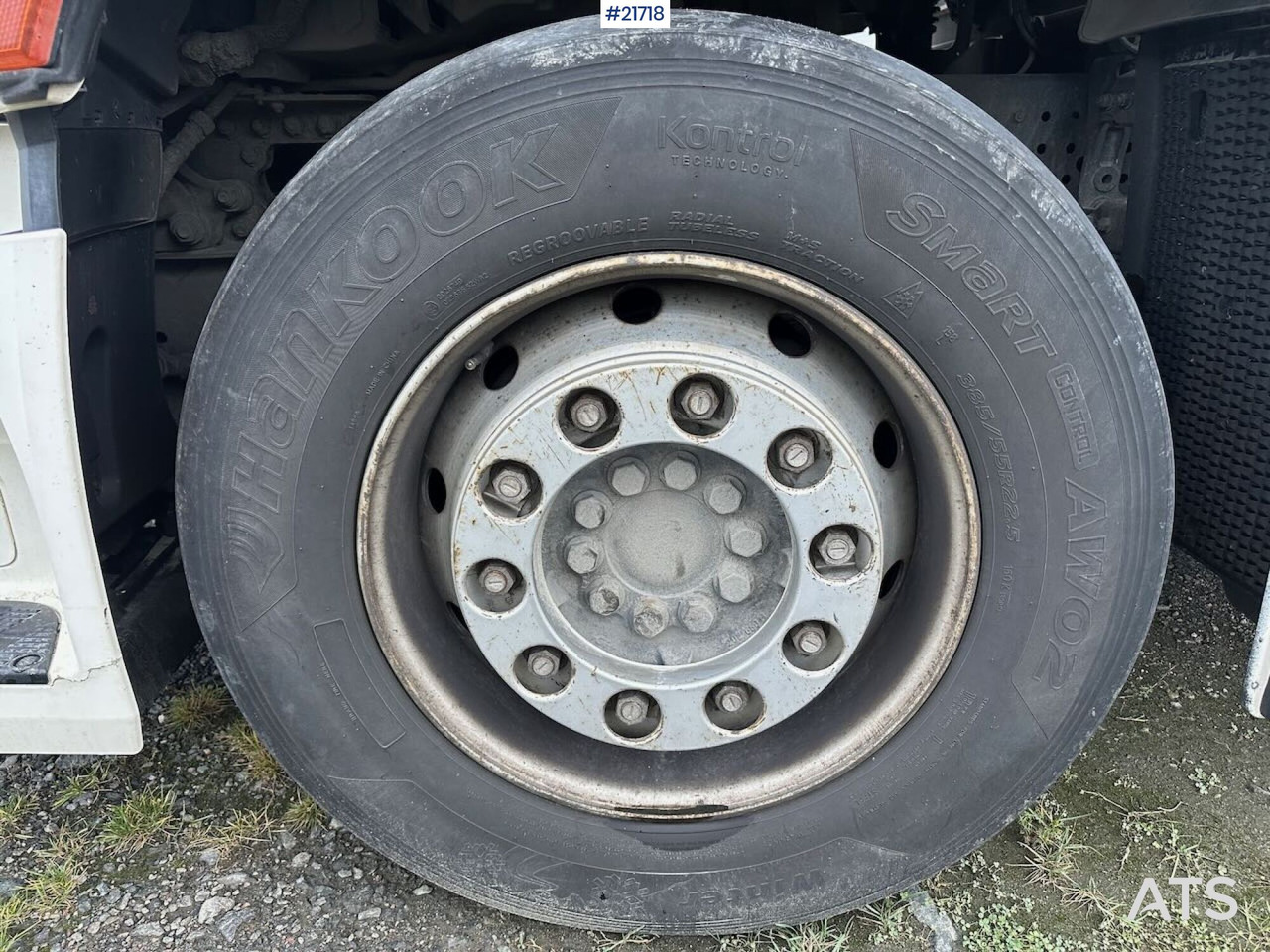 شاحنة مقفلة Mercedes Actros 1835 skapbil m/ Full sideåpning, aggregat, lift og 2 sett dekk: صورة 50