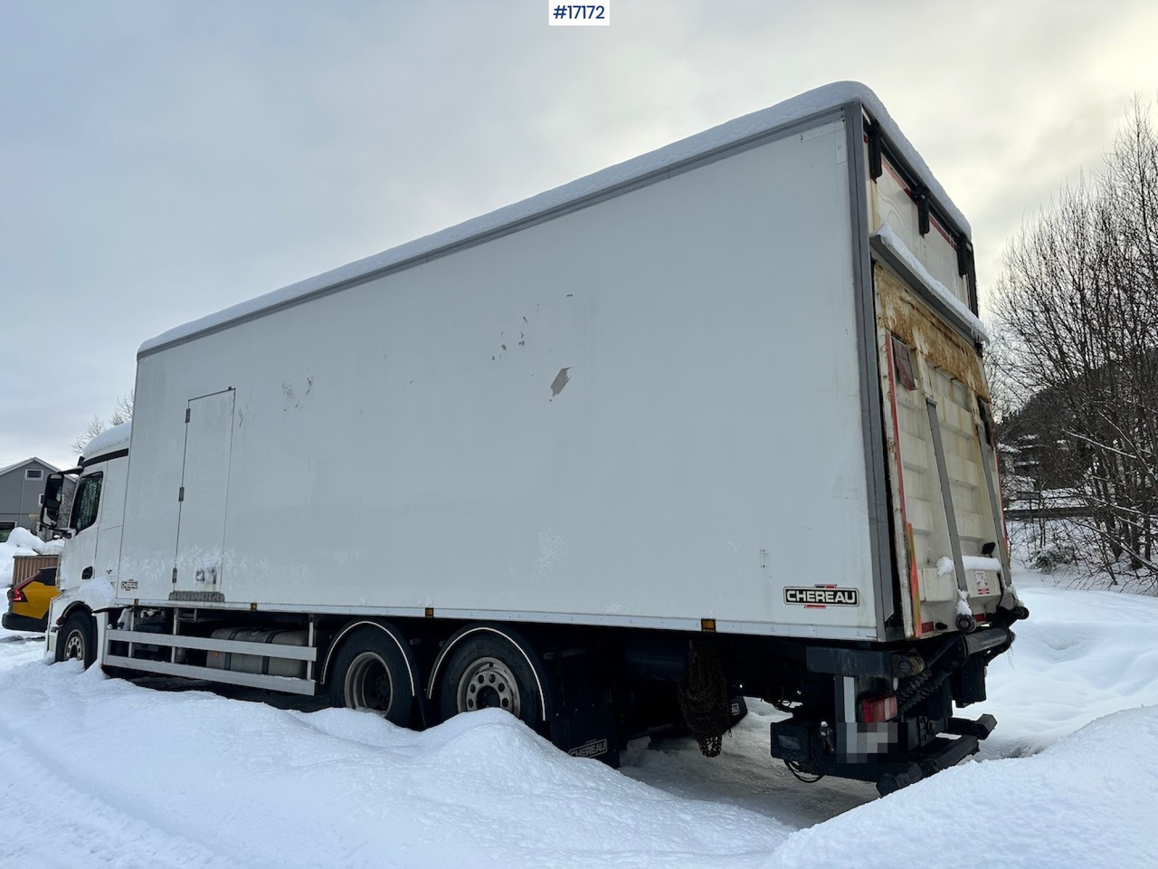 Mercedes Actros 2551 - شاحنة مقفلة: صورة 3 Mercedes Actros 2551 - شاحنة مقفلة: صورة 3