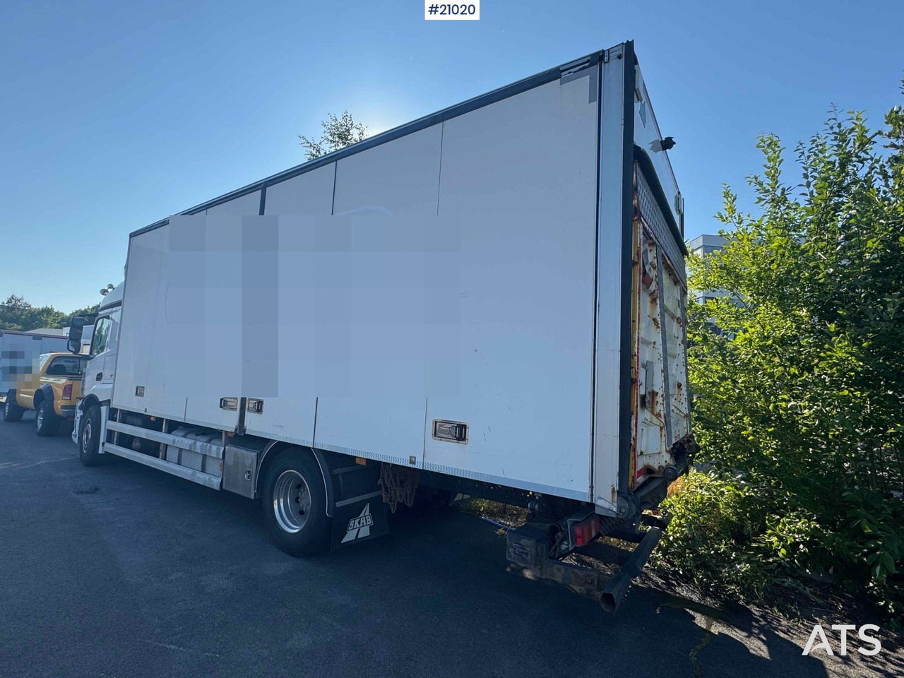 Mercedes Actros - شاحنة مقفلة: صورة 4 Mercedes Actros - شاحنة مقفلة: صورة 4