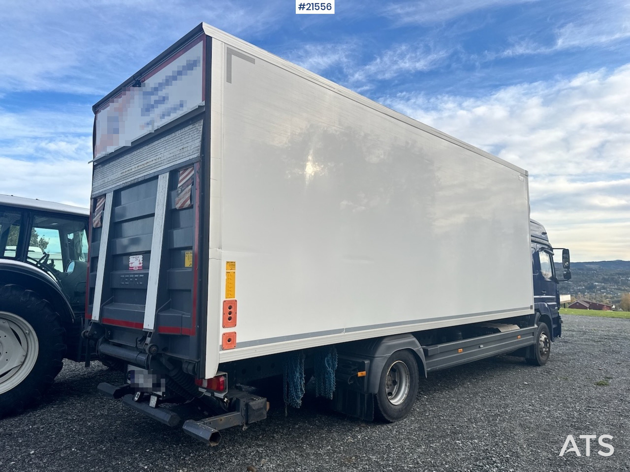 Mercedes Atego 1530 Skapbil m/ Full Sideåpning - شاحنة مقفلة: صورة 3 Mercedes Atego 1530 Skapbil m/ Full Sideåpning - شاحنة مقفلة: صورة 3